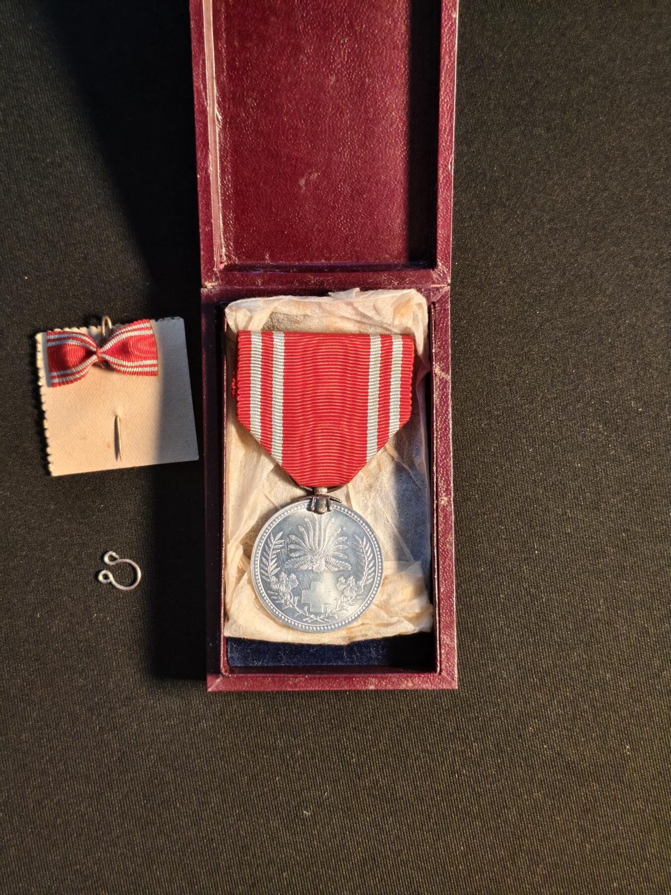 东亚欧洲主题杂货徽章勋章拍卖⑩ （五一大拍350+）