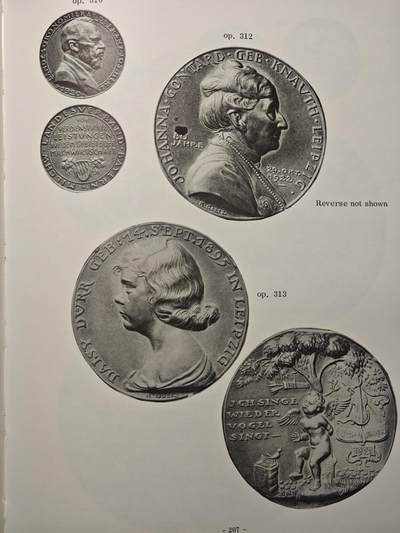 【德藏】世界币章拍卖第171期（拍品征集中~欢迎藏友联系） 9新 绝版 德国章牌大师卡尔歌茨币章目录 评级公司同款目录 大开本 精装 全书约284页