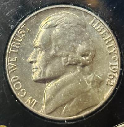 文馨钱币收藏第 303 场，【五一钱币荟，收藏盛宴】长期接代拍业务 原光好品美国 1 分---1 美元 6 枚套币，其中包含 1889 年摩根一元银币（26.73 克），1964 年肯尼迪半美元银币（12.5 克），1960 年华盛顿 25 分银币（6.25 克），1964 年罗斯福 10 分银币（2.5 克）共计 47.98 克均为 900 银，细节看图