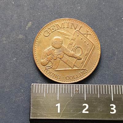 【全场包邮】纯粹捡漏拍522场 【纪念章】美国1966年双子星X号纪念章（对接泰坦2号火箭及太空行走成功）