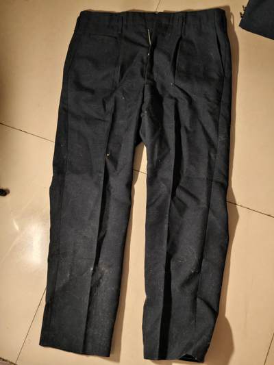 东亚欧洲主题杂货徽章勋章拍卖⑩ （五一大拍350+） 日本国铁衣服一套 （有污渍 衣服味道巨大无比 ）