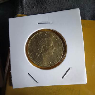 沼泽如烟--第1066场 意大利1994年200里拉纪念币