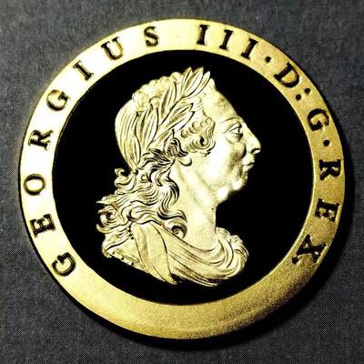 长老汇马年精选第十九场拍卖 珍惜！英国1797车轮一便士后铸致敬版，顶级精制工艺，无铅黄铜镀24K金，发行量仅几百枚（本枚无真空包装）