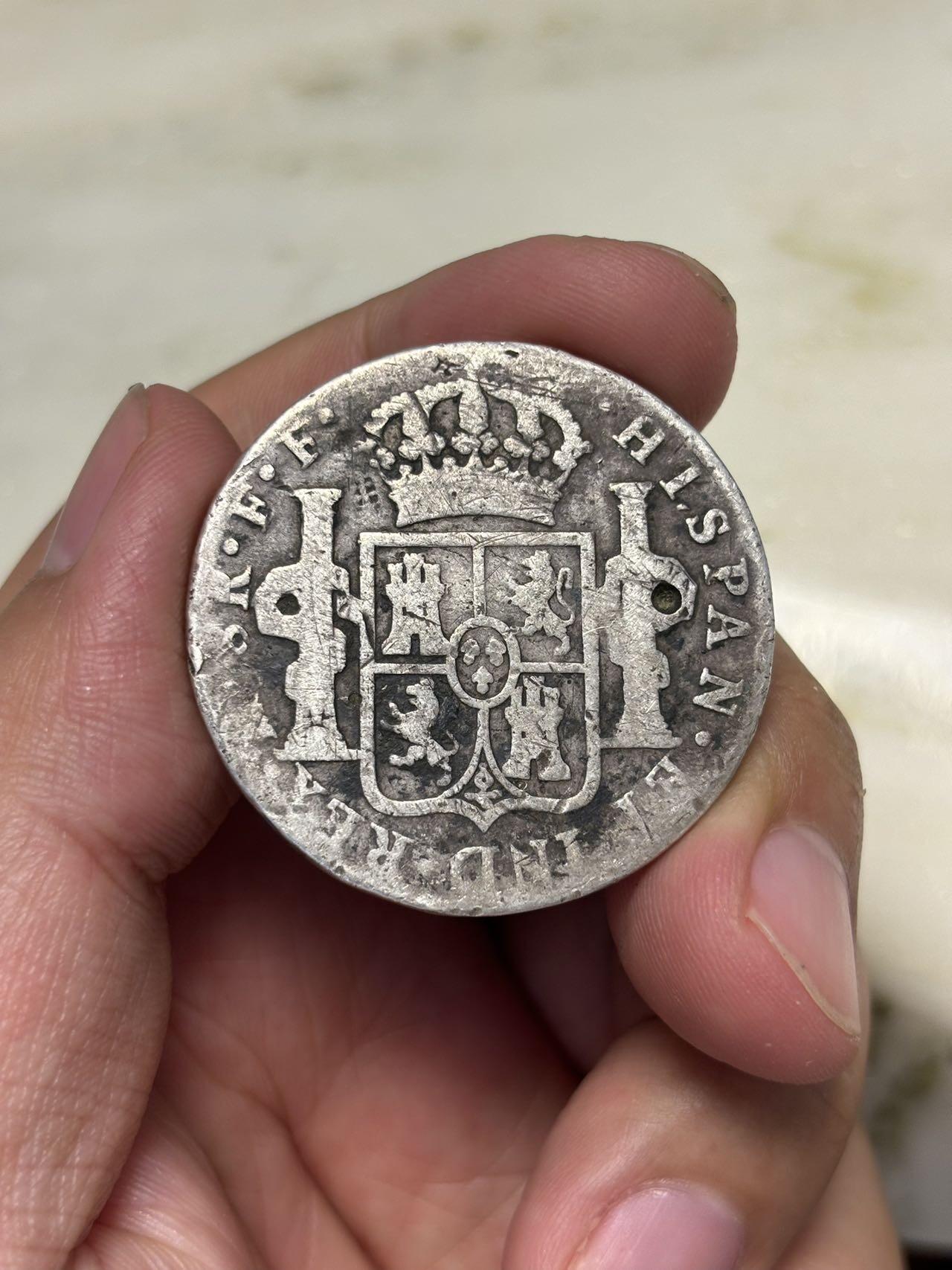 大畅畅的钱币铺