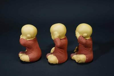 上海都达杂项专场103【全场包邮】  紫砂 不听、不说、不看、小沙弥茶宠一套三件73-87