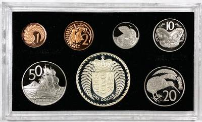 【雨安】【直播拍卖】【裸币套币-001期】 2026-04-24 周五 19:30 (金价1034, 银价18.00) [现代套币] New Zeeland 新西兰 套币 精制套币 1979年 含银币1枚