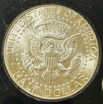 文馨钱币收藏第 303 场，【五一钱币荟，收藏盛宴】长期接代拍业务 原光好品美国 1 分---1 美元 6 枚套币，其中包含 1889 年摩根一元银币（26.73 克），1964 年肯尼迪半美元银币（12.5 克），1960 年华盛顿 25 分银币（6.25 克），1964 年罗斯福 10 分银币（2.5 克）共计 47.98 克均为 900 银，细节看图