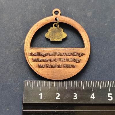 【全场包邮】纯粹捡漏拍522场 【纪念章】日本1985年筑波世博会纪念章