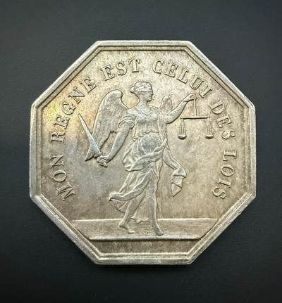 【周六19:30】乾藏阁世界银币首拍场｜评级币/裸币 银章/铜章 一枚币，一段百年时光 - 法国 Blaye 公证人八角银章 正义女神 19 世纪 欧洲古董银章