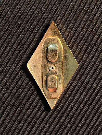 东亚欧洲主题杂货徽章勋章拍卖⑩ （五一大拍350+） 匈牙利人民共和国扎尔卡·马泰军事学院毕业徽章 1