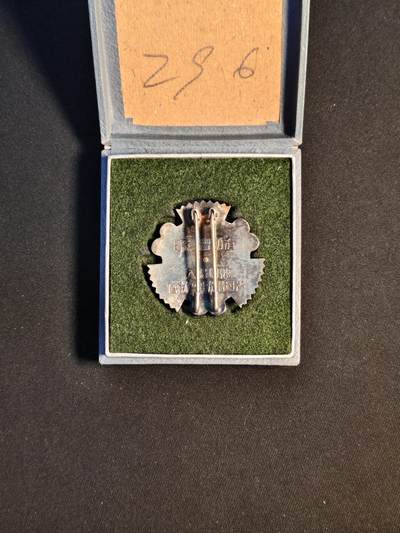 东亚欧洲主题杂货徽章勋章拍卖⑩ （五一大拍350+） 大日本防空协会有功会员章 珐琅制