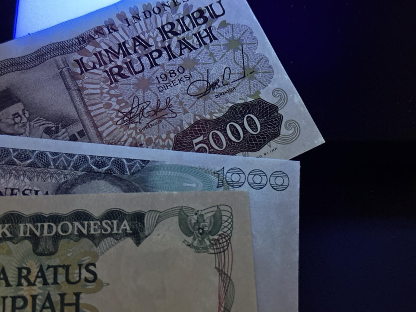 《外钞收藏家》第六百三十期（四月收官精选场）（长期征集拍品、欢迎藏友们联系合作）