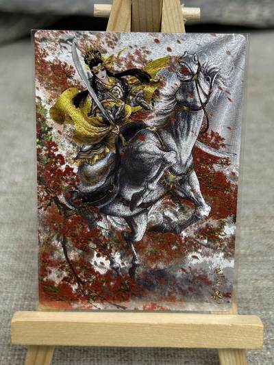 喜灰玩卡拍卖第八期，接拍品0佣金，欢迎送拍，释放现金流，让自己有资金可以购买更多喜欢的卡牌，让别的卡友能淘到更多心仪的卡牌 卡德曼 忠义水浒 谷粒老师绘扈三娘 101B 限编 009/300编 折光粗闪