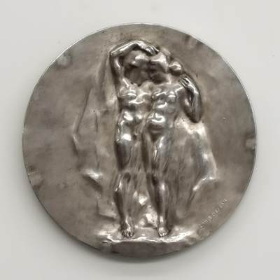 博洋堂“生趣盎然”4月精品专场暨第169期（全场包邮） SAMF作品20号，1904发行，春天，Louis Dejean，尺寸：60mm，边铭：丰饶角+ ARGENT+ 火蝾螈标+限量编号，在世纪之交后，德让开始倾向于刻画裸体人物。他显然有相当长的时间无法确定这枚章的命名。在他收到协会佣金的确认书中提及此章时的名称除了“春天”，还有“信任”，或者“青春”。银章限量发行91枚。