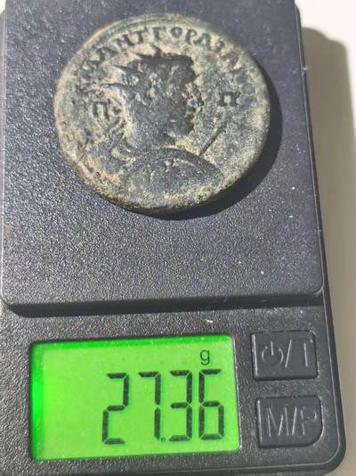 星盘世界钱币 5.2年度精品币大拍 一周年抽奖活动 超大重铜币27.4g！戈尔迪安戎装芒冠 背面皇帝骑马猎狮图 非常有趣的一枚 铭文能看出M ANTΓOPΔIANOC 东方行省造币的大型铜币