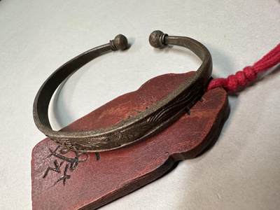 清-民国-建国｜老铜器专场.伍 晚清民国双喜纹铜镯 