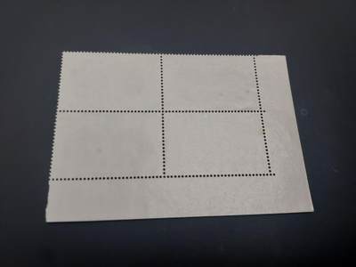 博彦收藏 5月6日 8点 邮票专场 香港 鼠年10c 方连角边 有黄，上品