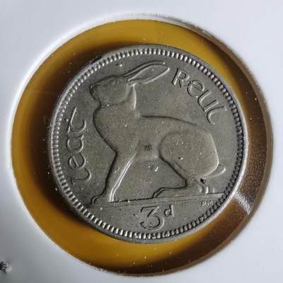 沼泽如烟--第1068场 爱尔兰1961年3便士