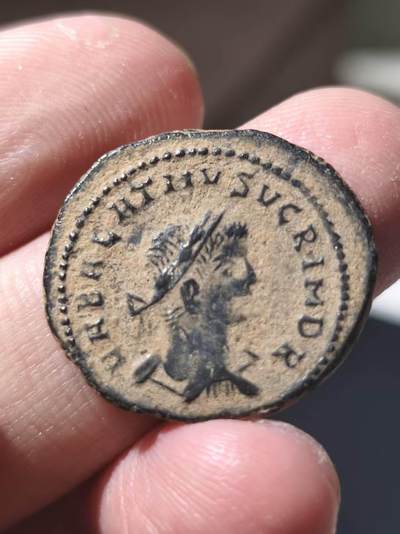 星盘世界钱币 5.2年度精品币大拍 一周年抽奖活动 小名誉！罗马帝国三世纪危机-帕尔米拉王国 瓦巴拉图斯铜币 在位的短暂时期（约公元266/7年—272年） 实际上是其母芝诺比娅女王统治东方的名义招牌  另一面是罗马皇帝奥勒良 表示臣属关系 但实际已经分裂