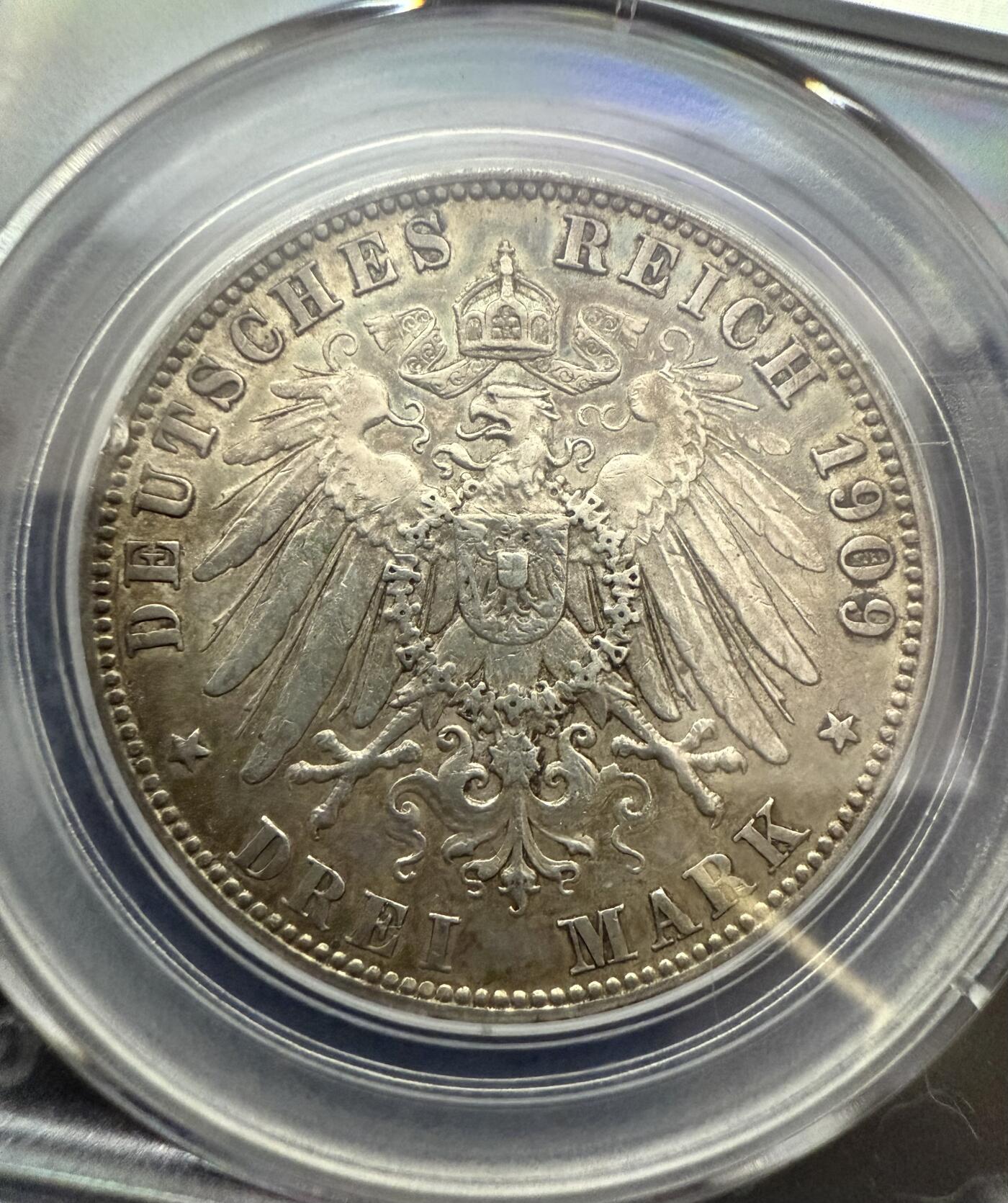 【周六19:30】乾藏阁世界钱币首拍场｜评级币/裸币 银章/铜章   一枚币，一段百年时光