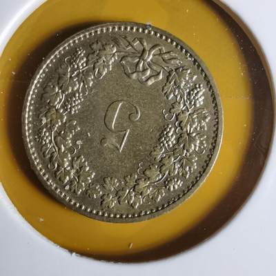 沼泽如烟--第1068场 瑞士1982年五分