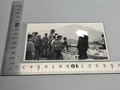 小驴勋章奖章收藏4月25日周六晚六点拍卖（珍爱和平，收藏战争，铭记历史，勿忘国耻，忠党爱国。有偿代拍，送拍规则在简介最后，参拍须阅读规则后再参拍，关系到运费包装发货时效真假辨别等关键信息，拍卖时不再发原图，看大图店主微信码在拍卖店铺介绍里或者找我要） - 画家宣传卡片