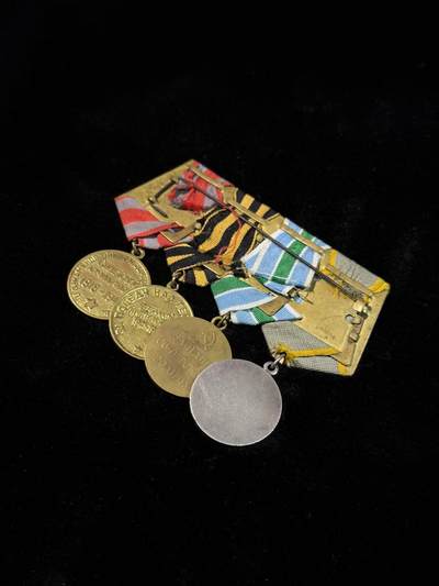 戎马世界章牌大赏第115期 苏联战功奖章、保卫北极奖章，战胜德国奖章联排，具体请看介绍