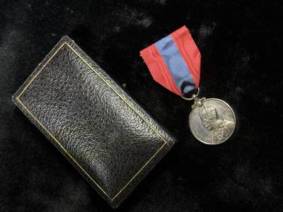 戎马世界章牌大赏第115期 英国帝国服务奖章，银制