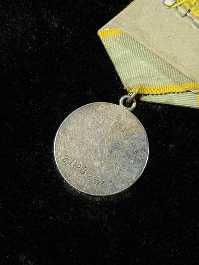 戎马世界章牌大赏第115期 苏联战功奖章，号段2128281，有档案