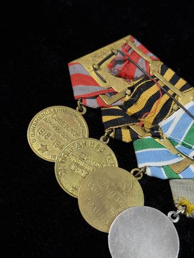 戎马世界章牌大赏第115期 苏联战功奖章、保卫北极奖章，战胜德国奖章联排，具体请看介绍