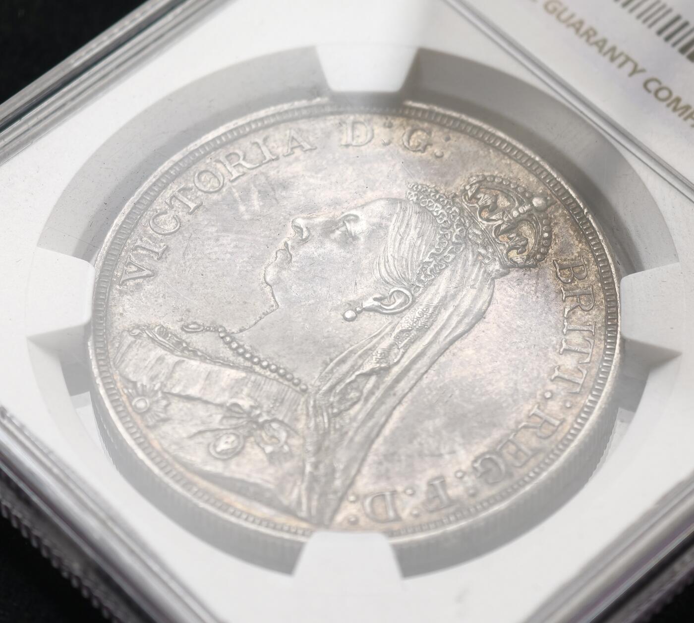 甄臻铺-“方寸甄品”甄品场-世界币章拍卖（第62期），送拍享返佣金等优惠多多