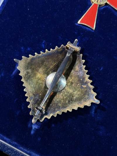 戎马世界章牌大赏第115期 德国联邦功绩十字勋章，大军官级，星芒章银制