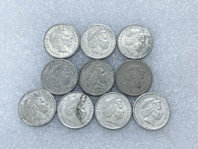 第一海外回流一元起拍收藏 散集专场  第312期 澳大利亚5分硬币 老年女王版 10枚