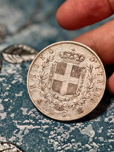 抚柳草堂-第二十八期章牌钱币  奖章勋章 满百包邮 放漏专场 1870意大利王国维克托·伊曼纽尔二世5里拉银币 重25g 老包浆带底光温润细腻 意大利统一后的银币经典品种 