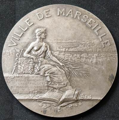 甄臻铺-“方寸甄品”甄品场-世界币章拍卖（第62期），送拍享返佣金等优惠多多 - 1926年法国马赛市银章，Gustave Martin名作 直径：68mm，142 g。边铭：丰饶角 1ARGENT，正面图案是女神在眺望马赛港口的美丽风光 。