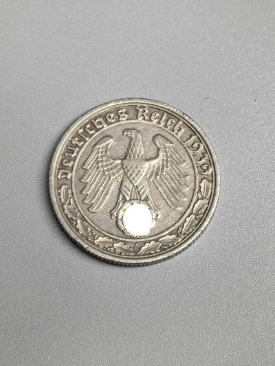 小驴勋章奖章收藏4月25日周六晚六点拍卖（珍爱和平，收藏战争，铭记历史，勿忘国耻，忠党爱国。有偿代拍，送拍规则在简介最后，参拍须阅读规则后再参拍，关系到运费包装发货时效真假辨别等关键信息，拍卖时不再发原图，看大图店主微信码在拍卖店铺介绍里或者找我要） - 得三50芬尼镍币，俗称坦克币，1939年A厂