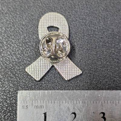 西秦中古拍卖第八十五期  泰国诗纳卡琳王母太后哀悼纪念章