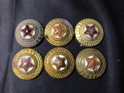 云宸嘉赏-勋臻佳藏四月精品大拍场次 - 朝鲜人民民主主义共和国 人民军帽徽一组