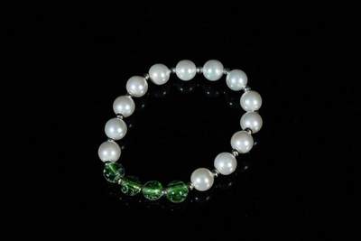 上海都达杂项专场103【全场包邮】  珍珠色 手链73-304