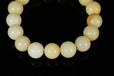 上海都达杂项专场103【全场包邮】  天然菩提1.3圆珠手串73-154