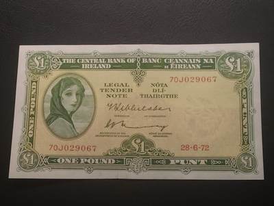 2026四月第四期，总225期 - 爱尔兰1972年1镑UNC- 爱尔兰人格化象征“拉维利夫人”