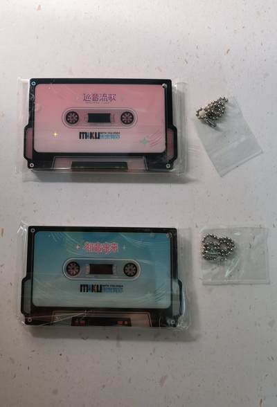 蜂潮卡牌  拍卖003期  0佣收拍（4月26日  21点  截拍） 卡游  初音未来  挂牌  含一隐藏