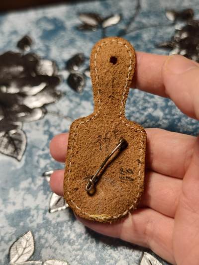 抚柳草堂-第二十八期章牌钱币  奖章勋章 满百包邮 放漏专场 法国陆军610 CRSS部队证章 蛇代表着治愈与重生 剑则代表着权威与守护 历史原品