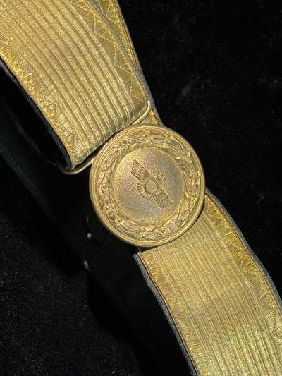 戎马世界章牌大赏第115期 西班牙空军军官礼服腰带