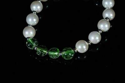 上海都达杂项专场103【全场包邮】  珍珠色 手链73-304