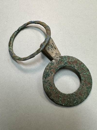 清-民国-建国｜老铜器专场.伍 宋辽契丹青铜随身配饰一组三件