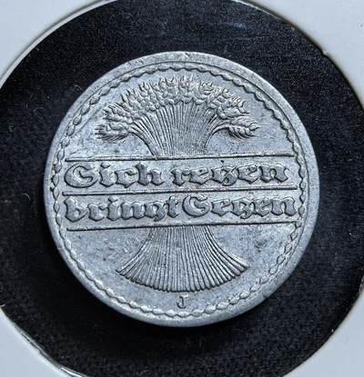 外国优质老铜币纪念币银币专场，周六晚上九点倒数截拍，满百包邮，节前出差在外，5月3日统一发货,可寄存半年，喜欢朋友微信扫描二维码可直接参拍 小特年特版德国魏玛共和国1919年50芬尼J版，正值恶性通胀初期，背面麦穗与谚语象征农耕传统，是一战后经济崩溃、货币贬值的直接见证。