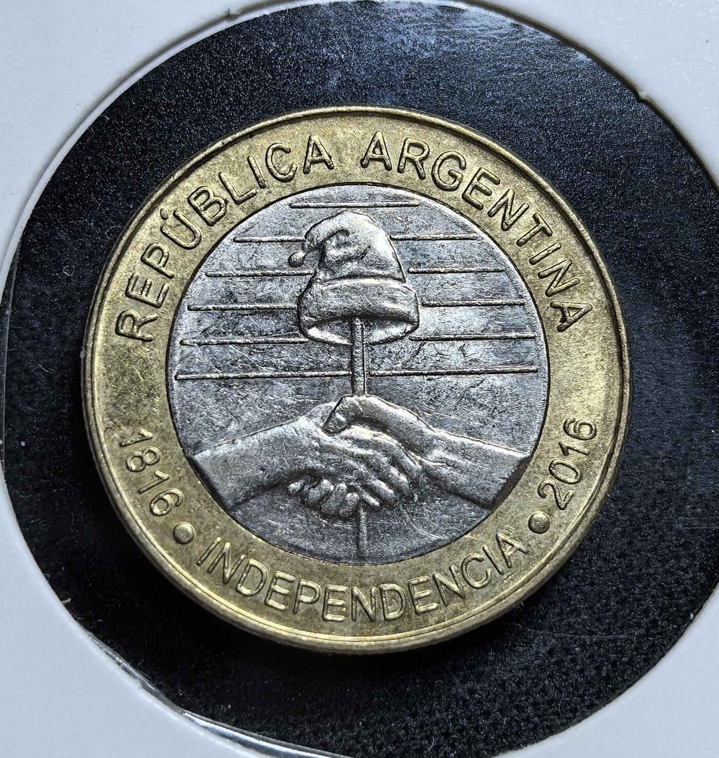 外国优质老铜币纪念币银币专场，周六晚上九点倒数截拍，满百包邮，节前出差在外，5月3日统一发货,可寄存半年，喜欢朋友微信扫描二维码可直接参拍