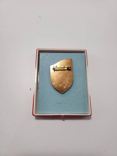 南水社第5次拍卖  东德史塔西（Stasi）30周年服役奖章实拍如图