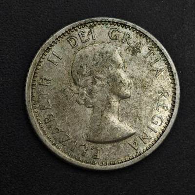 【淘币小摊】实时拍第八百九十八拍   小银币场    每周一统一发货 加拿大1963年伊丽莎白二世10分银币